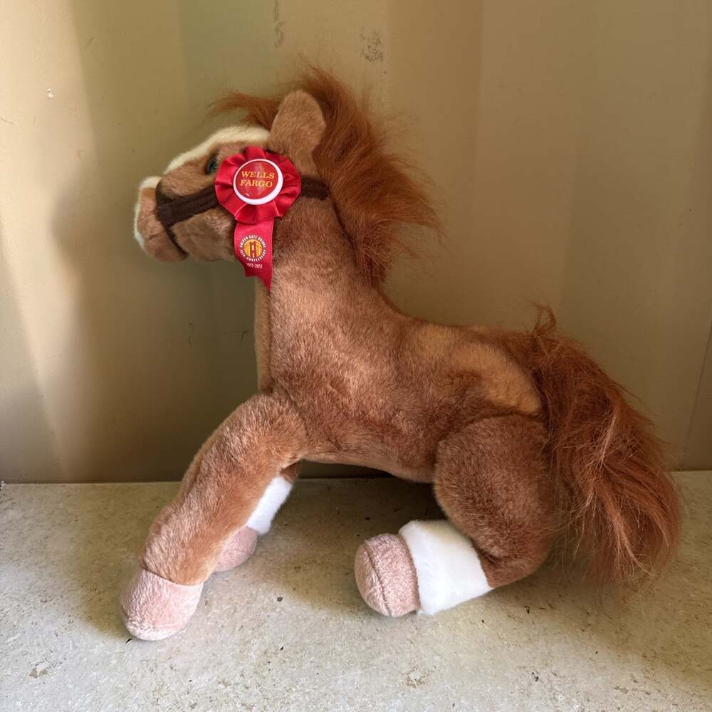2012 WELLS FARGO LEGENDARY PONY MACK ROSE PARADE PLUSH STUFFED PONY